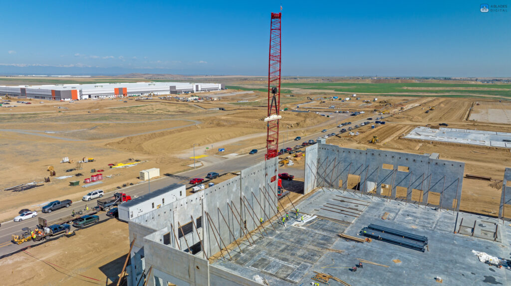 tilt-up construction project floor slap and wall construction