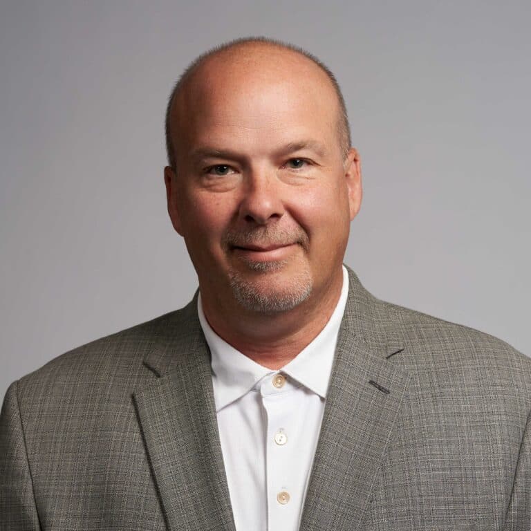 Larry Lis, Maxim Crane Works COO