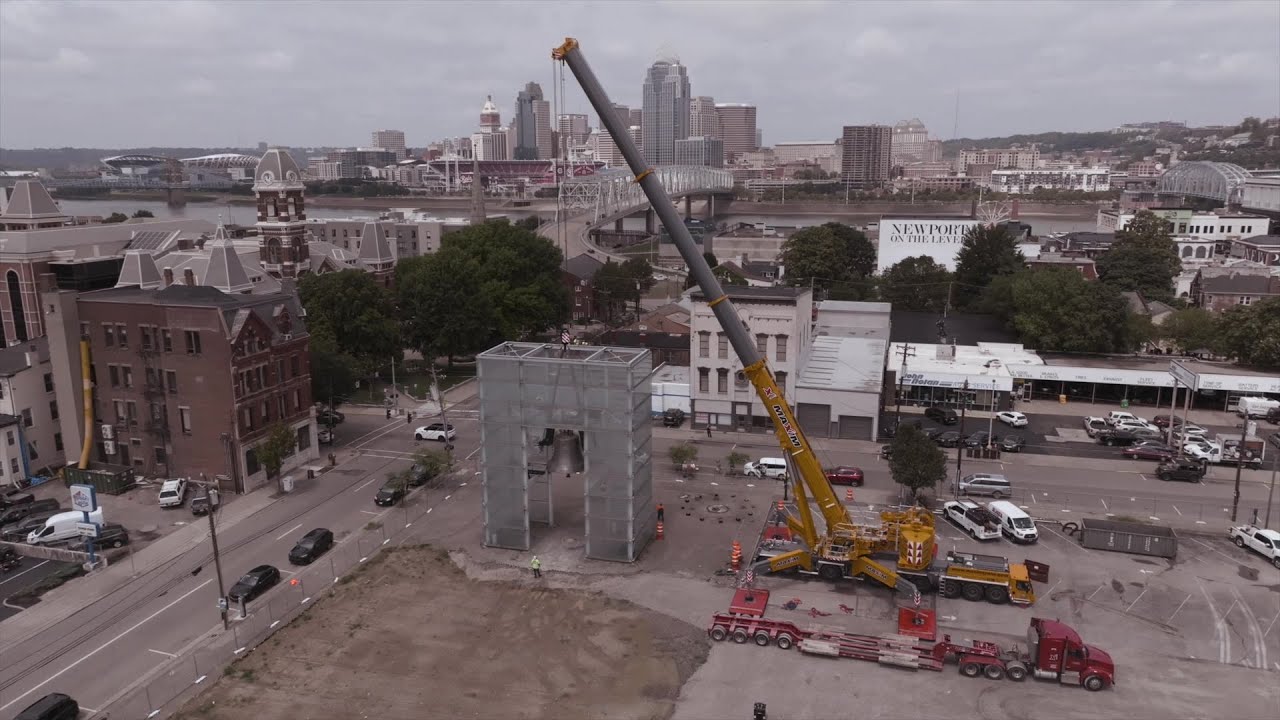Lifting a Local Icon with Hosea Project Movers
